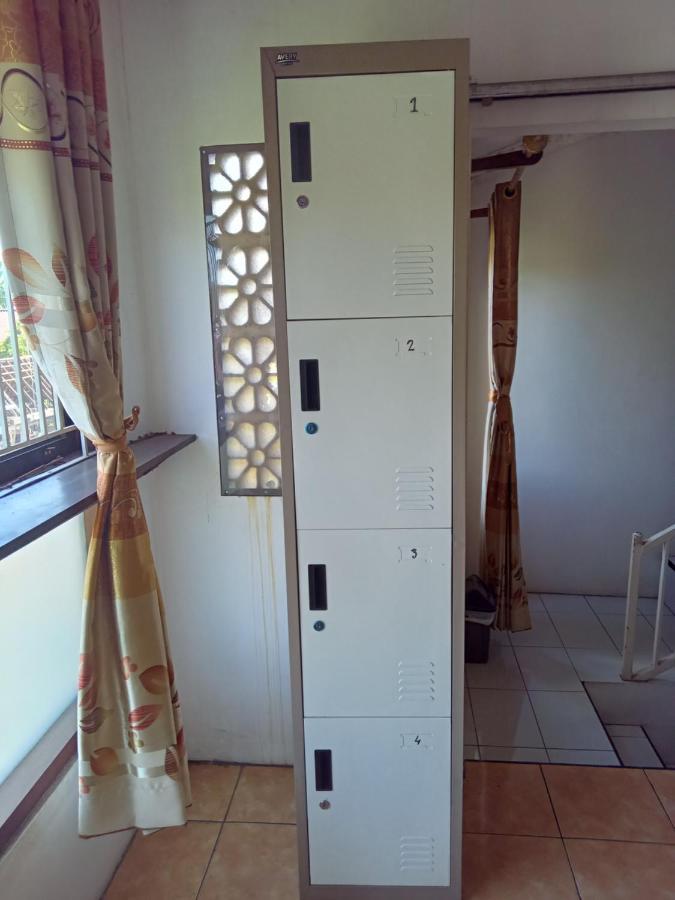 DSH Homestay Banyuwangi  Luaran gambar